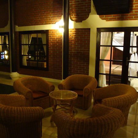 Villa Pelangi Bali Seririt  Екстериор снимка