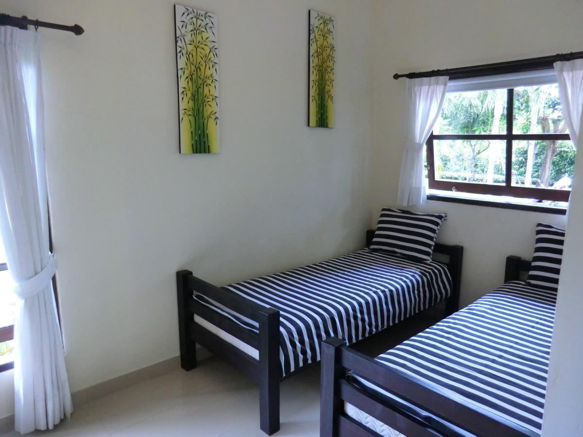 Villa Pelangi Bali Seririt  Екстериор снимка