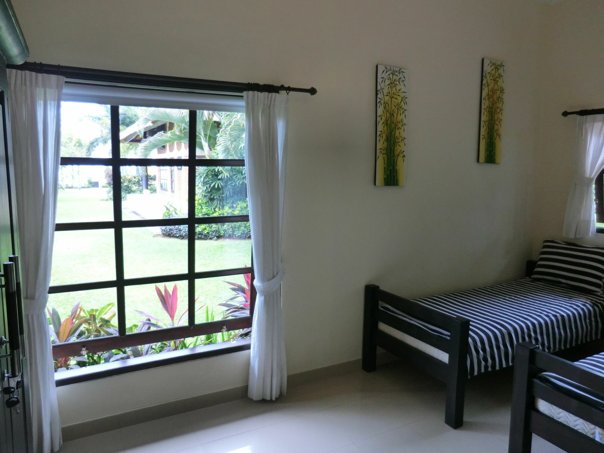 Villa Pelangi Bali Seririt  Екстериор снимка